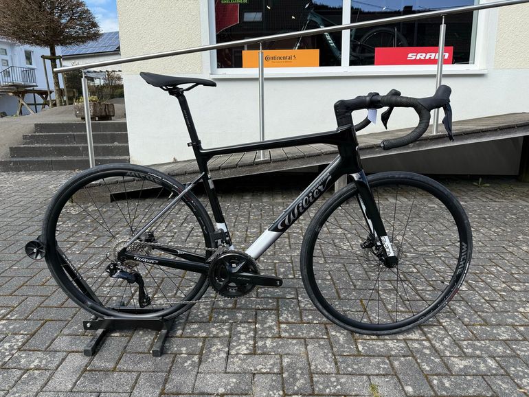 Used Wilier Garda SHIMANO 105 Di2 2x12 R7170 2025 2025 Road & Gravel, Negro — image 1 of 4