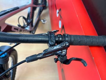 Used Scott Scale 920 2022 2022 Mountainbike, Light Gray, 29 — image 6 of 7