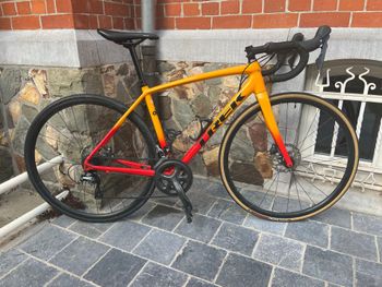 Used Trek Émonda ALR 4 2022 2022 Road & Gravel, Orange — image 1 of 11