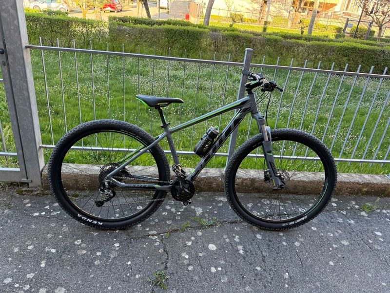 Used Scott Aspect 940 black/green 2019 2019 MTB