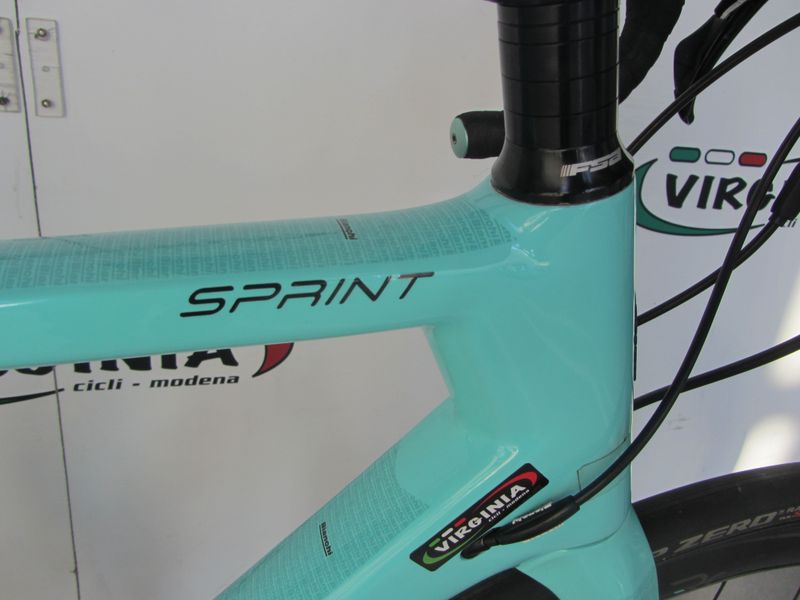 Used Bianchi Sprint Disc Frameset 2022 Road & Gravel, Blue — image 5 of 8