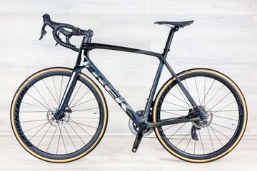 Used Trek Emonda SL6 2023 Road & Gravel, Light Gray — image 2 of 17