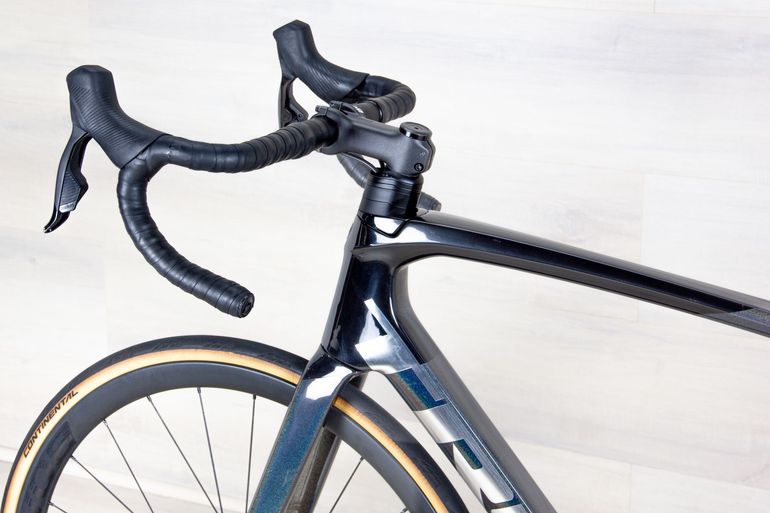 Used Trek Emonda SL6 2023 Road & Gravel, Light Gray — image 14 of 17