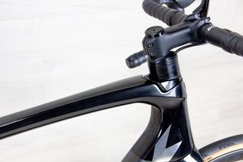 Used Trek Emonda SL6 2023 Road & Gravel, Light Gray — image 9 of 17