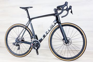 Used Trek Emonda SL6 2023 Road & Gravel, Light Gray — image 5 of 17