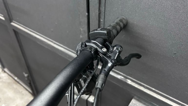 Used Trek E-Caliber 9.6 2022 2022 Mountainbike — image 17 of 21