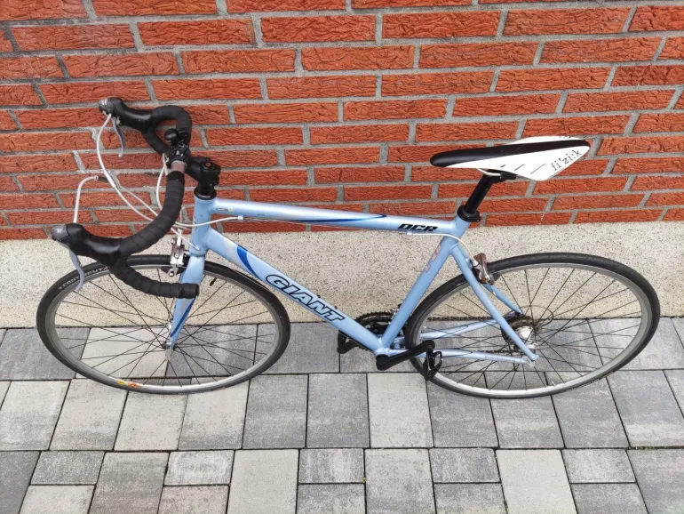 Used Giant OCR Other Shimano 2010 Road & Gravel, Blau — image 7 of 12