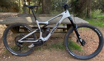 Amflow, PL Carbon (800Wh) 2025