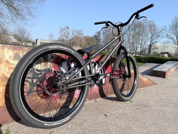 Used Tms Custom 2025 Youth, Black — image 2 of 12