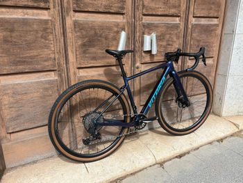 Used Vitoria Vitoria Custom SRAM Rival eTap AXS 2024 Road & Gravel — image 7 of 9