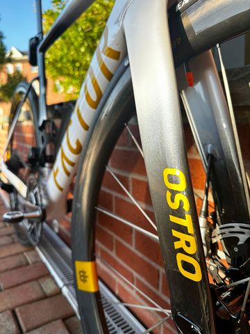 Used Factor Ostro SRAM Red eTap AXS 2025 Road & Gravel, White — image 4 of 8