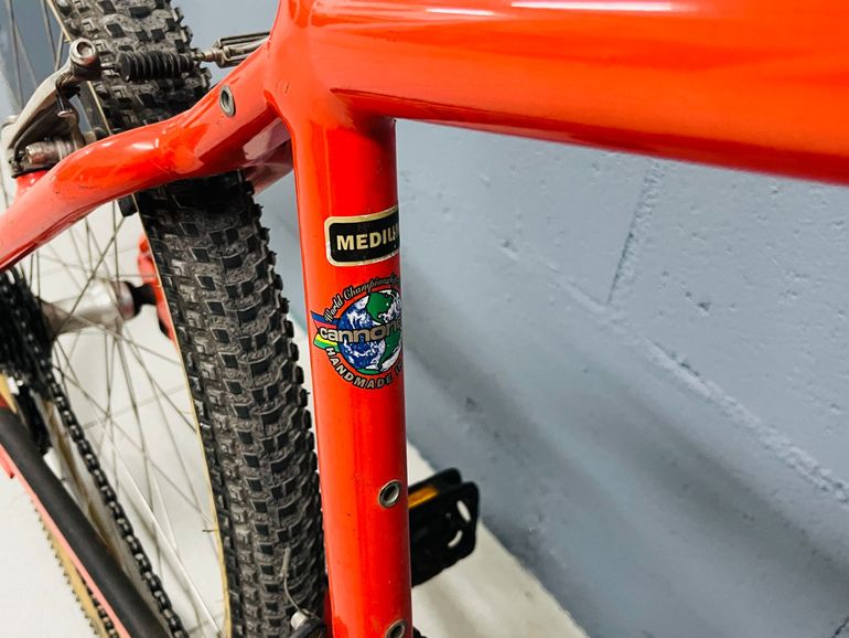 Used Cannondale F900 Shimano Deore XT 2000 Mountainbike, Red — image 7 of 8