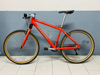 Used Cannondale F900 Shimano Deore XT 2000 Mountainbike, Red — image 2 of 8
