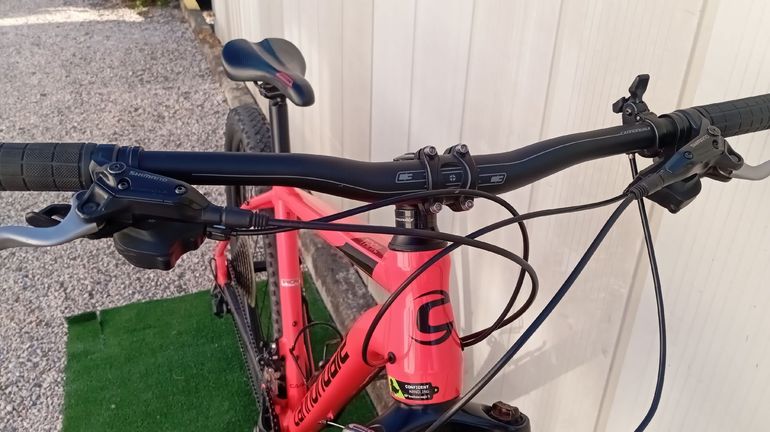 Used Cannondale Trail 5 2018 2018 Mountainbike, Red, 27.5, 29 — image 4 of 5