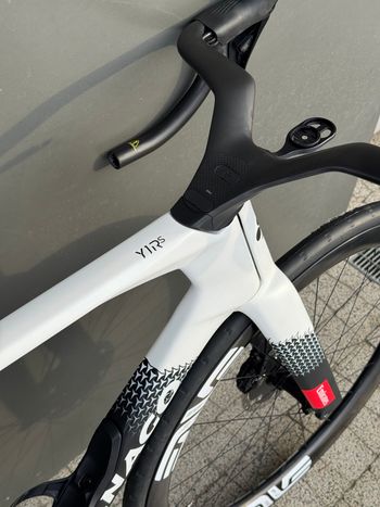 Gebrauchtes Colnago Y1Rs Shimano Dura Ace Di2 2025 2025 Road & Gravel, Weiß — Bild 4 von 12