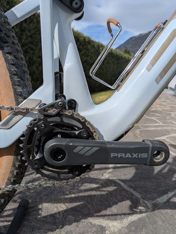 Tweedehands BMC Fourstroke AMP LT ONE 2023 2023 Mountainbike — afbeelding 4 van 13