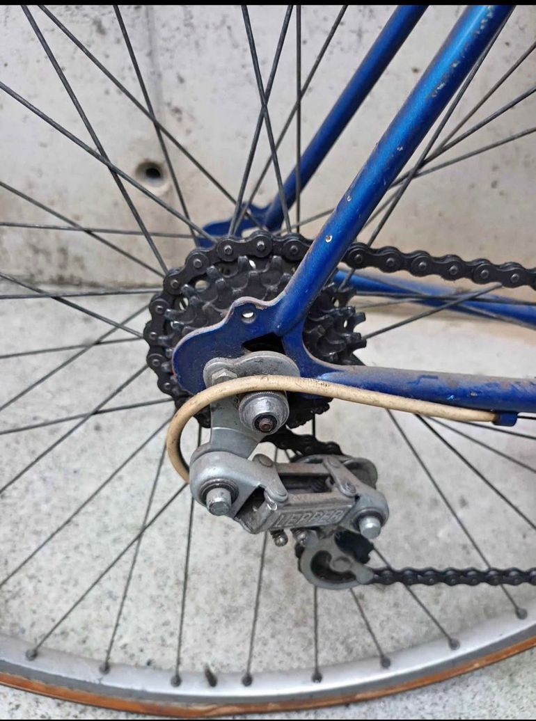 Used bonadei Bonadei Custom Campagnolo Veloce 1970 Road & Gravel, Blue — image 3 of 5