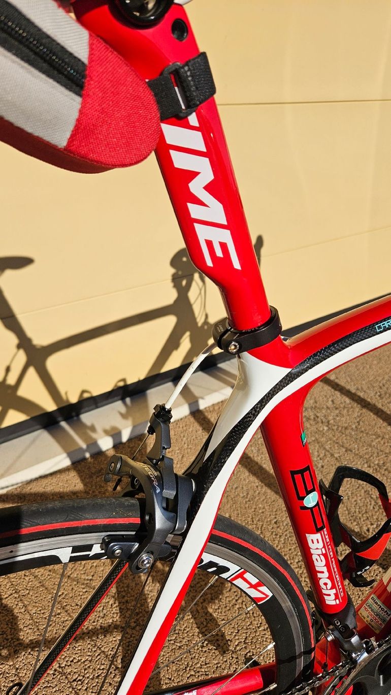 Used Bianchi Sempre Pro Ultegra 2014 2014 Road & Gravel, Red — image 8 of 8