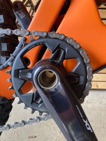Used Santa Cruz HIGHTOWER XT / Carbon C / 29 2022 2022 Mountainbike, Orange, 29 — image 10 of 15