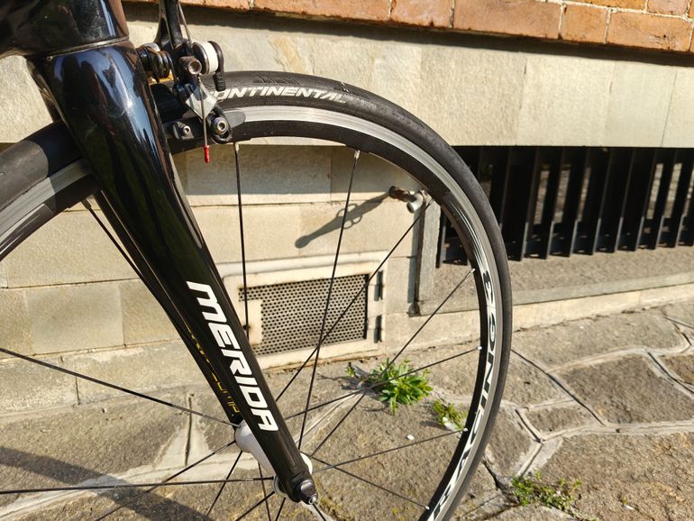 Used Merida Scultura CF 904 2014 2014 Road & Gravel, Black — image 4 of 6