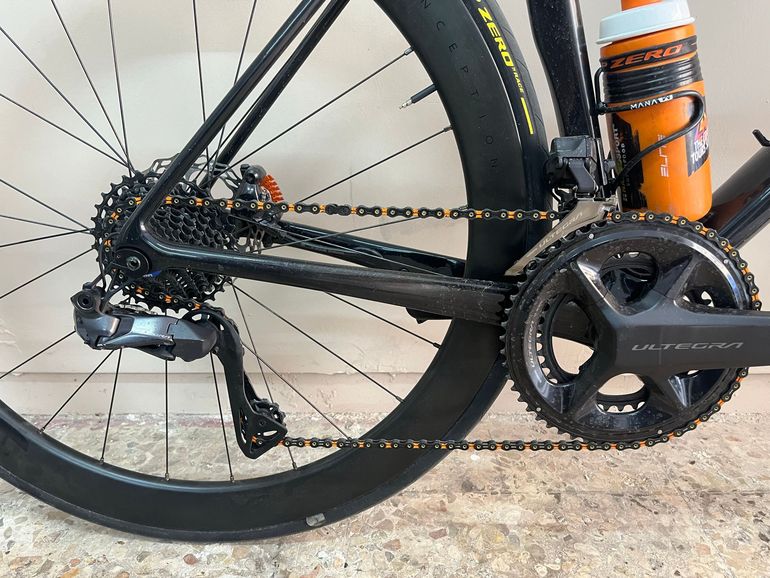 Used Giant TCR Advanced Pro Disc 0 Ultegra Di2 2022 2022 Road & Gravel, Negro — image 3 of 7