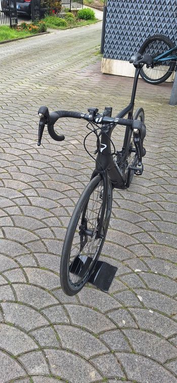 Used Pinarello Nytro E>Road 2021 Ultegra 2021 Road & Gravel, Schwarz — image 4 of 4
