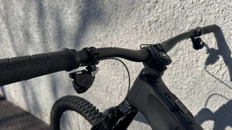 Used Propain Ekano CF 2024 Mountainbike, Black — image 3 of 14