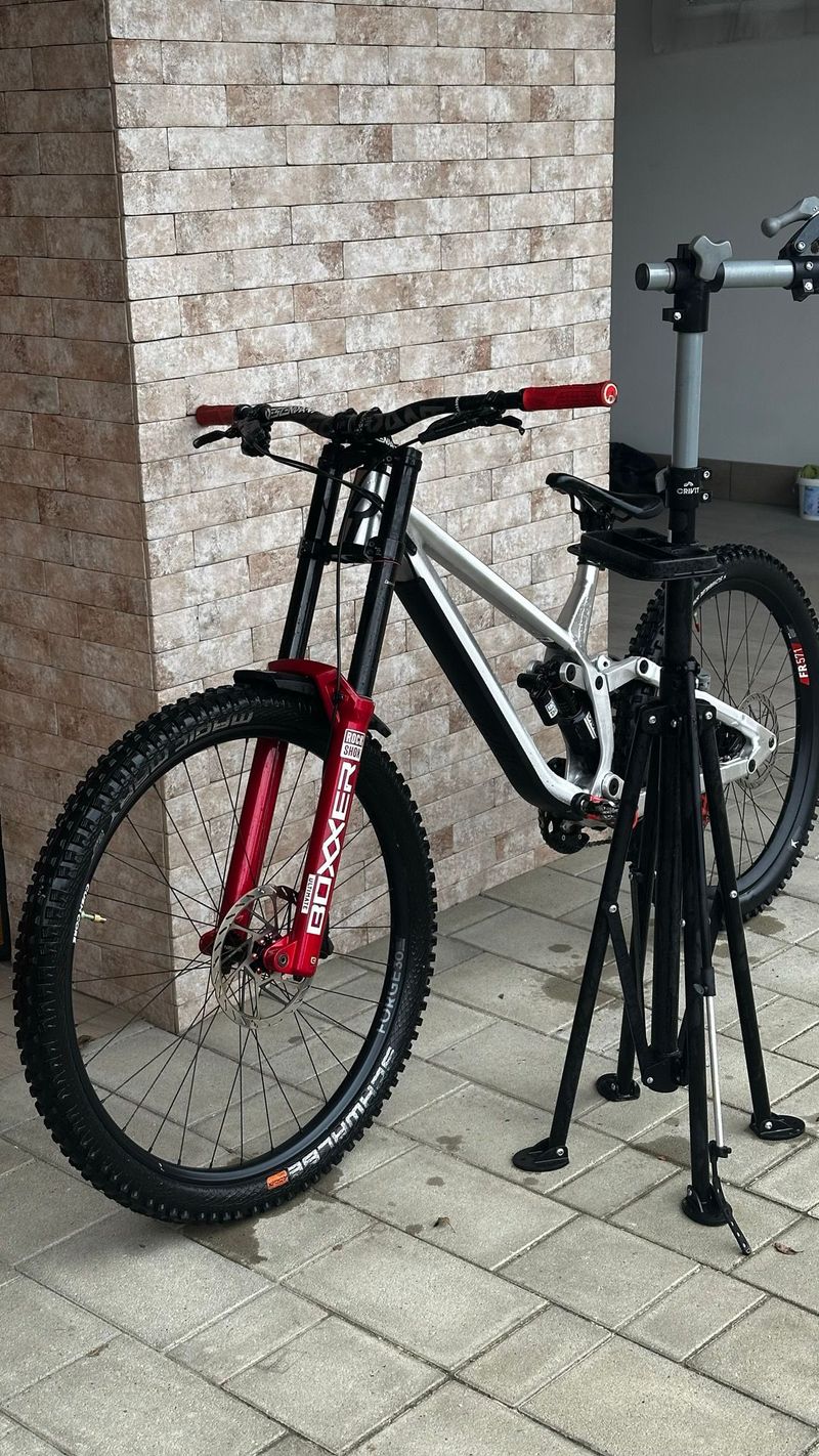 Used Rose Scrub DC 3 2025 2025 Mountainbike, Light Gray, 29 — image 4 of 4