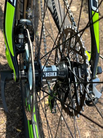 Cannondale F-Si Carbon Team 2015 Mountainbike usato, Verde — immagine 19 di 23