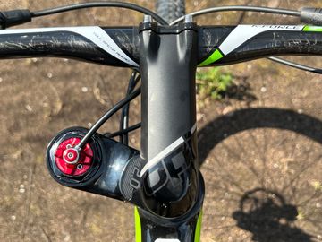 Cannondale F-Si Carbon Team 2015 Mountainbike usato, Verde — immagine 6 di 23