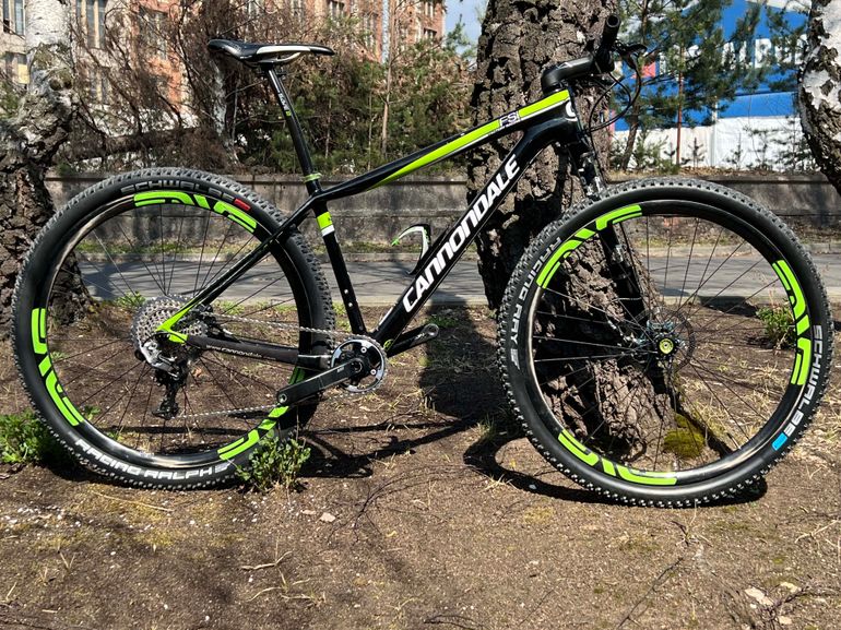 Used Cannondale F-Si Carbon Team 2015 Mountainbike — image 3 of 23