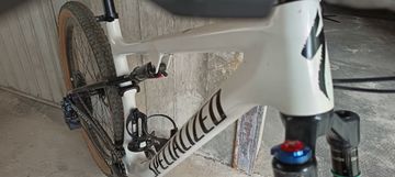 Used Specialized Epic Pro 2021 2021 Mountainbike, White, 29 — image 3 of 24