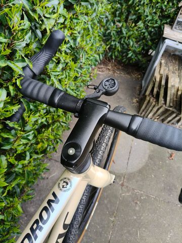 Used Isaac hadron Custom Shimano GRX 2025 Road & Gravel, Orange — image 2 of 8