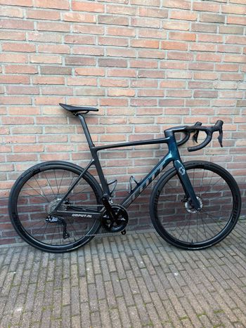 Scott, Addict RC Shimano 105