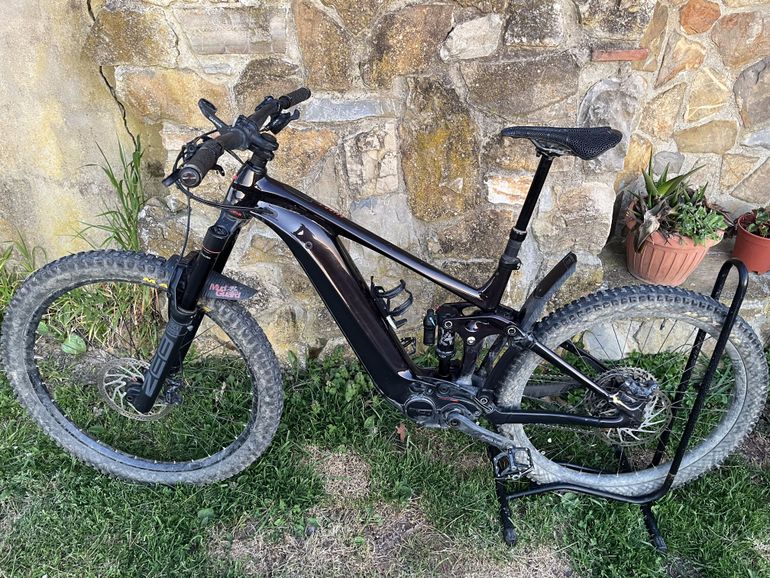 Used Giant Reign E+ 2 2023 2023 Mountainbike, Black, 27.5 — image 2 of 5