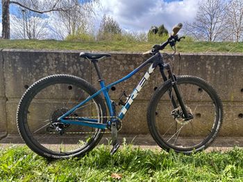 Used Trek Procaliber 9.7 2022 2022 Mountainbike, Blue, 29 — image 7 of 7