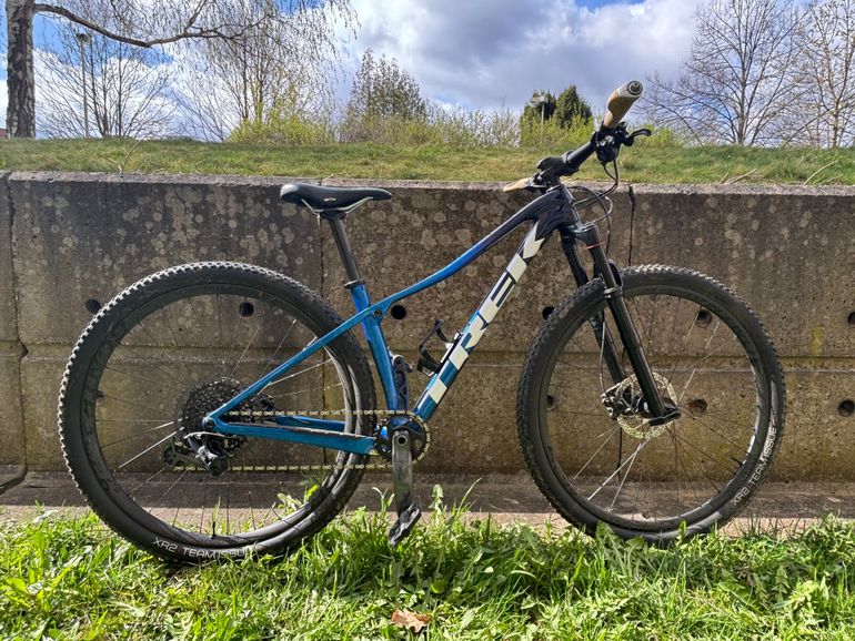 Used Trek Procaliber 9.7 2022 2022 Mountainbike, Blue, 29 — image 7 of 7