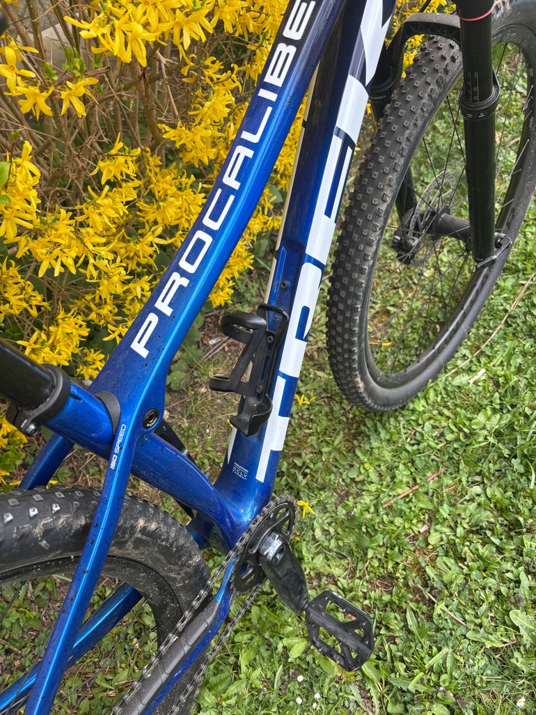 Used Trek Procaliber 9.7 2022 2022 Mountainbike, Blue, 29 — image 3 of 7