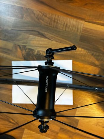 Used Canyon Ultimate Shimano Ultegra 2016 Road & Gravel, Black — image 14 of 47