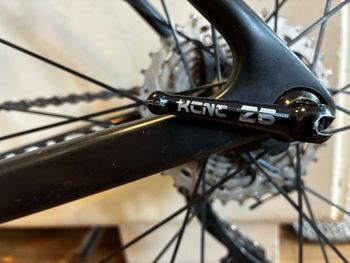 Used Canyon Ultimate Shimano Ultegra 2016 Road & Gravel, Black — image 39 of 47