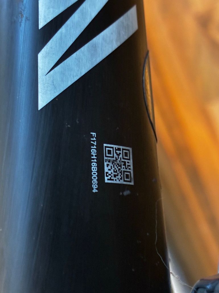 Used Canyon Ultimate Shimano Ultegra 2016 Road & Gravel, Black — image 16 of 47