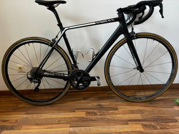 Used Canyon Ultimate Shimano Ultegra 2016 Road & Gravel, Black — image 28 of 47