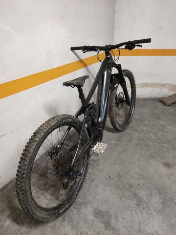 Tweedehands Giant Reign SRAM GX 2023 Mountainbike — afbeelding 6 van 9