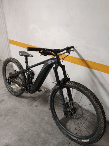 Tweedehands Giant Reign SRAM GX 2023 Mountainbike — afbeelding 4 van 9