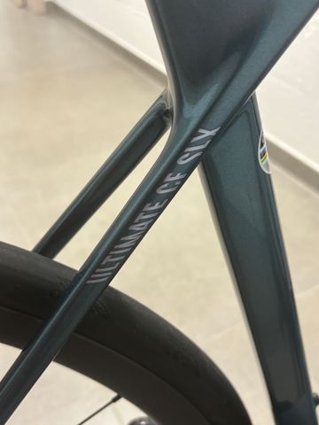 Brugt Canyon Ultimate CF SLX 8 Force AXS 2024 2024 Road & Gravel — billede 6 af 10
