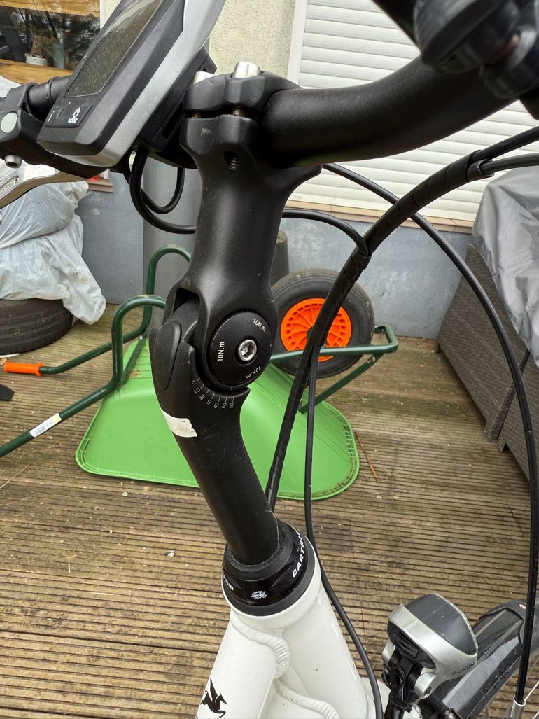 Used Pegasus Solero Other Shimano 2016 Urban, Blanco — image 3 of 17