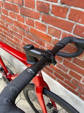 Colnago V4 Shimano 105 Di2 2025 Road & Gravel d'occasion — image 6 sur 16