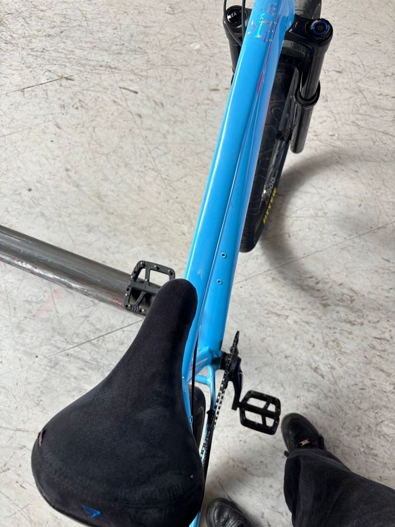 Used collective bike Collective bike Custom Shimano Deore 2023 Mountainbike — image 10 of 14