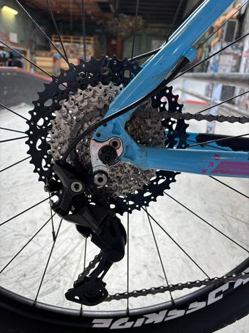 Used collective bike Collective bike Custom Shimano Deore 2023 Mountainbike — image 7 of 14