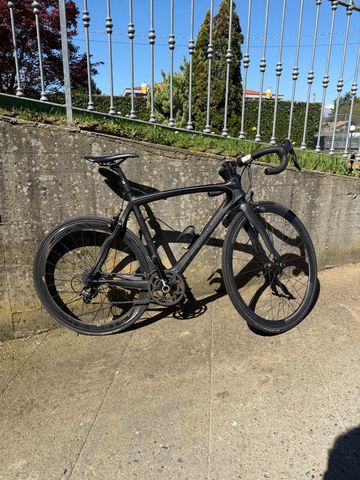 Brugt Pinarello Prince Campagnolo Chorus 2015 Road & Gravel — billede 1 af 7